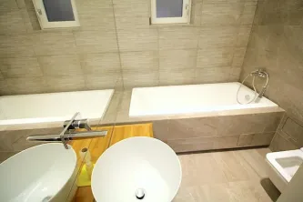 3 Rooms New Apartment Batistei - imagine 16