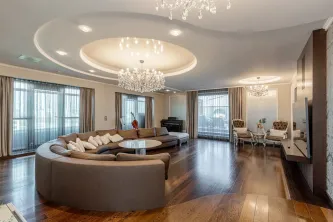 Unique Penthouse With a View to Lake - imagine 22