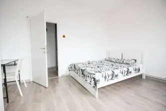 4 Rooms Central Apartment For Rent - imagine 5