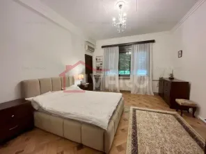 Vanzare jumatate vila arhitectura modernista Cotroceni garaje terasa 54mp - imagine 21