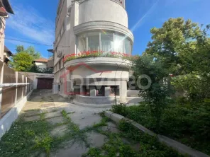 Vanzare jumatate vila arhitectura modernista Cotroceni garaje terasa 54mp - imagine 35