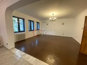 Vanzare/inchiriere vila douasprezece camere D+P+2 terasa garaj piscina Cotroceni - imagine 6