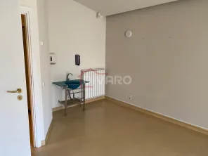 Inchiriere spatiu comercial P+1 230mp curte terasa ideal investitie Aviatorilor - imagine 17