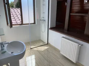 Inchiriere vila Cotroceni cu terasa constructie 1997 Elefterie - imagine 10