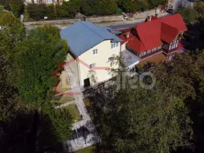 Vanzare vila renovata Sinaia strada Kogalniceanu ideala pensiune/rezidenta - imagine 26