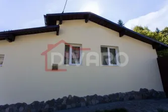 Vanzare vila renovata Sinaia strada Kogalniceanu ideala pensiune/rezidenta - imagine 20