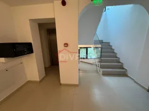 Inchiriere camera 28mp cladire de birouri D+P+3+M lift Titulescu Piata Victoriei - imagine 7