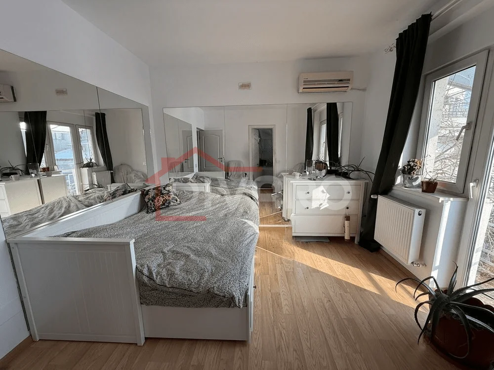Vanzare apartament renovat doua camere vila anvelopata termic Cotroceni Botanica - imagine 1