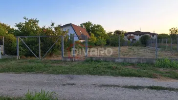 Vanzare teren intravilan imprejmuit 800mp Buftea - imagine 9