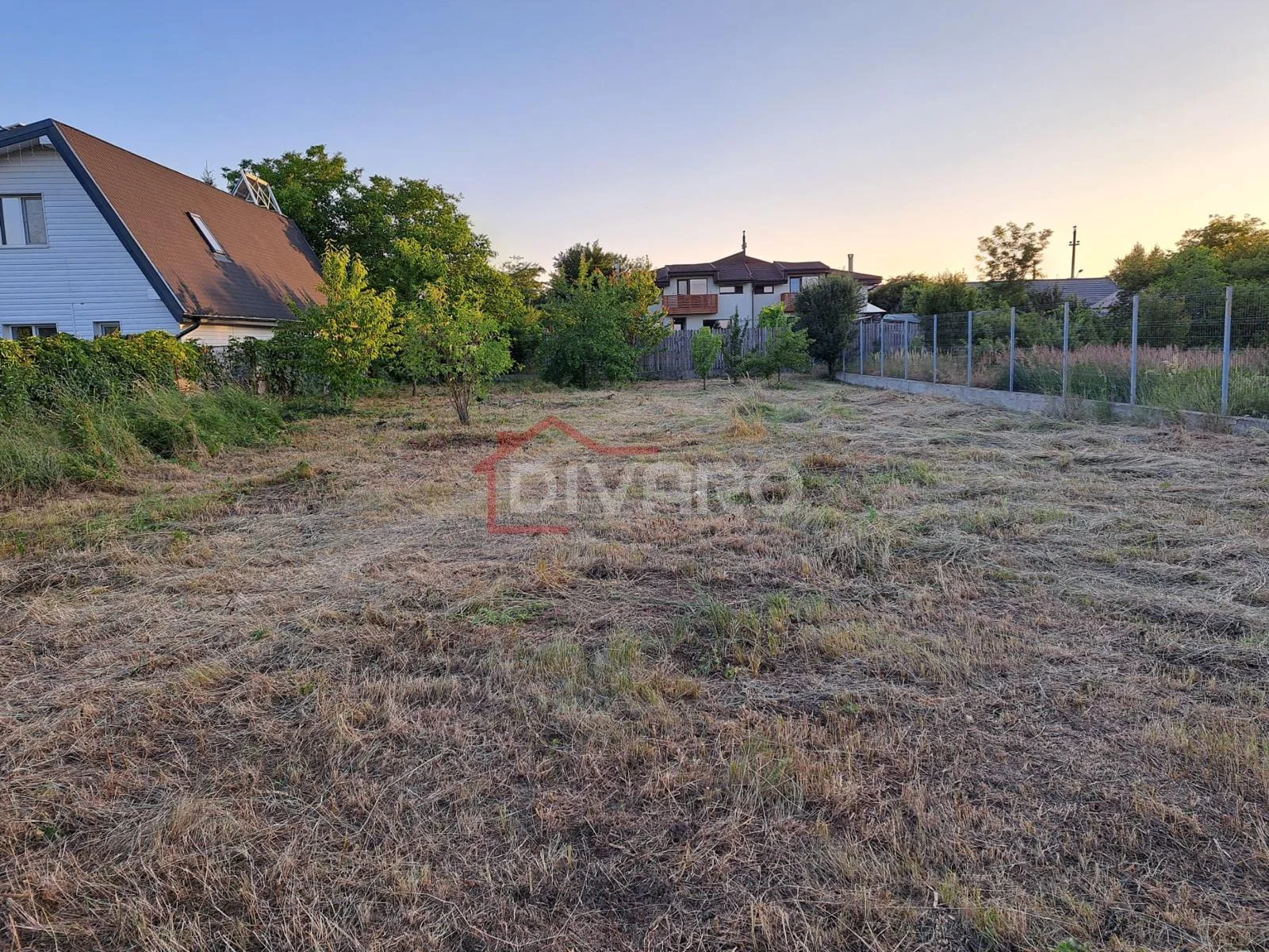 Vanzare teren intravilan imprejmuit 800mp Buftea - imagine 1