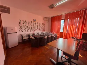 Inchiriere vila 12 camere S+P+1+M Cotroceni metrou ideal birouri - imagine 15