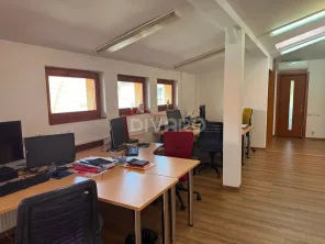 Inchiriere vila 12 camere S+P+1+M Cotroceni metrou ideal birouri - imagine 23