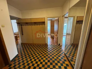 Vanzare apartament trei camere imobil solid Piata Ion Mihalache metrou - imagine 5