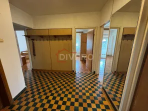 Vanzare apartament trei camere imobil solid Piata Ion Mihalache metrou - imagine 17