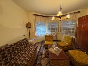 Vanzare apartament patru camere in vila cartierul Armenesc curte - imagine 7