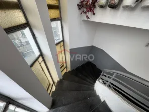 Vanzare apartament patru camere in vila cartierul Armenesc curte - imagine 4