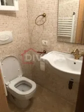 Inchiriere casa doua camere renovata curte 100mp Cotroceni metrou Eroilor - imagine 8