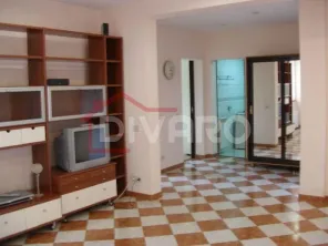 Inchiriere apartament patru camere Cotroceni Medicina metrou Eroilor - imagine 4