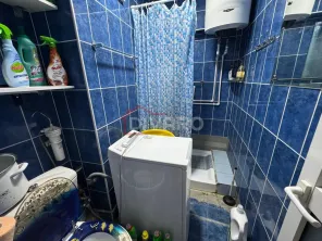Vanzare apartament decomandat patru camere parcare Crangasi piata metrou - imagine 5