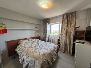 Vanzare apartament decomandat patru camere parcare Crangasi piata metrou - imagine 4