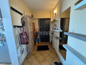 Vanzare apartament decomandat patru camere parcare Crangasi piata metrou - imagine 9