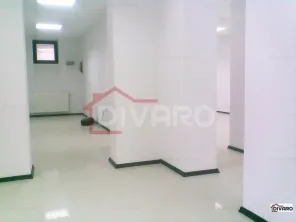 Vanzare apartament patru camere demisol inalt Cotroceni Romniceanu