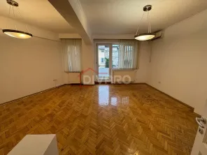 Inchiriere vila etajele 1+2+M Cotroceni metrou spital Eroilor imobil 2002 - imagine 77