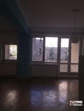 Inchiriere vila etajele 1+2+M Cotroceni metrou spital Eroilor imobil 2002 - imagine 14