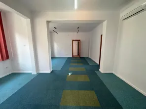Inchiriere vila 12 camere S+P+1+M Cotroceni metrou ideal birouri - imagine 2