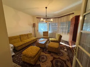 Vanzare apartament patru camere in vila cartierul Armenesc curte - imagine 3