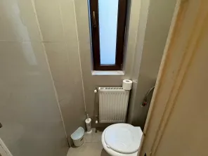 Vanzare apartament 4 camere in vila interbelica terasa curte intrare separata Cotroceni Romniceanu - imagine 13