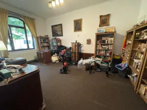 Vanzare apartament 4 camere in vila interbelica terasa curte intrare separata Cotroceni Romniceanu - imagine 3