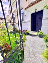 Vanzare apartament etaj 1+M 153mp 6 camere intrare separata in vila interbelica curte Unirii Centrul Istoric - imagine 3