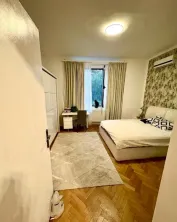 Vanzare apartament etaj 1+M 153mp 6 camere intrare separata in vila interbelica curte Unirii Centrul Istoric - imagine 5