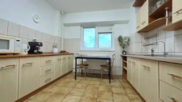 Vanzare apartament generos 4 camere 112mp ideal birouri/Airbnb Universitate metrou - imagine 7
