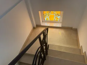 Inchiriere apartament in vila terasa generoasa 30mp imobil 2002 Cotroceni metrou Eroilor - imagine 9
