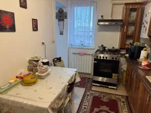 Apartament decomandat, luminos, cu 2 balcoane | Zona Ferdinand – Obor | 83mp - imagine 9