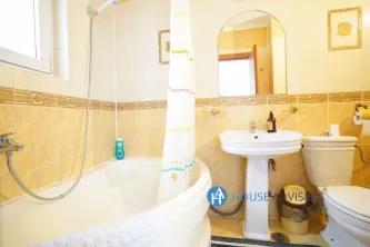 Inchiriere apartament 3 camere Romana - imagine 14