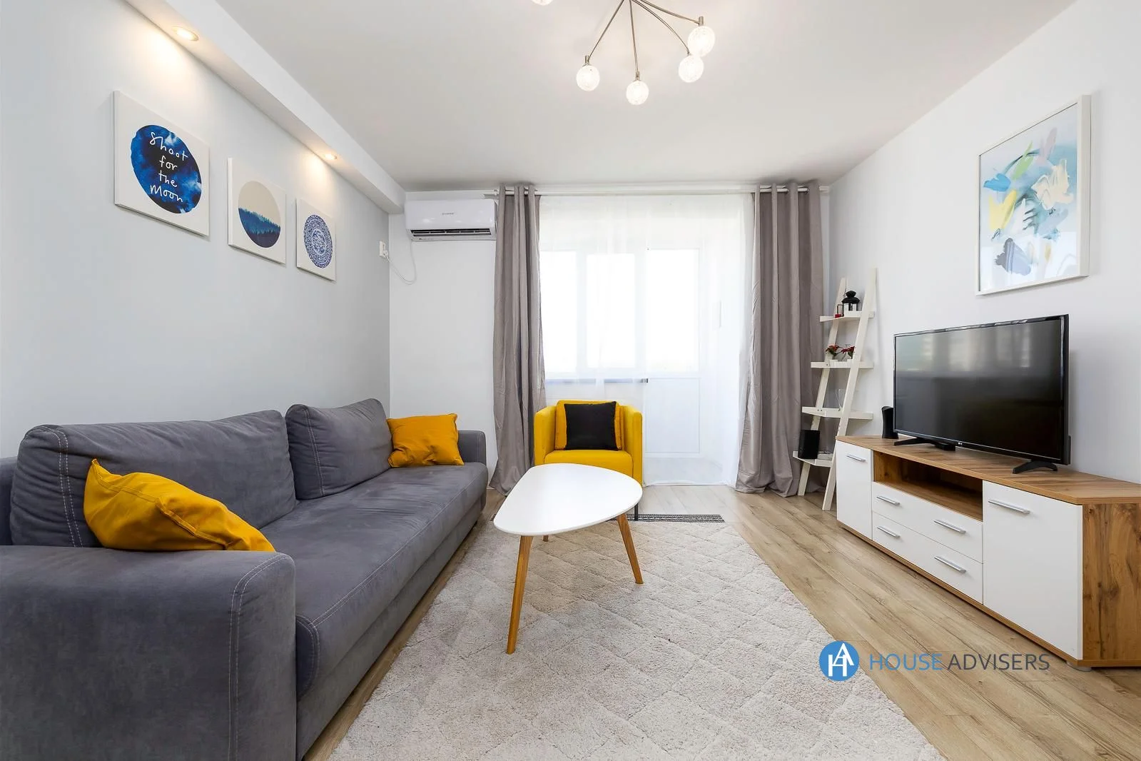 Inchiriere apartament 3 camere Stefan cel Mare - imagine 1