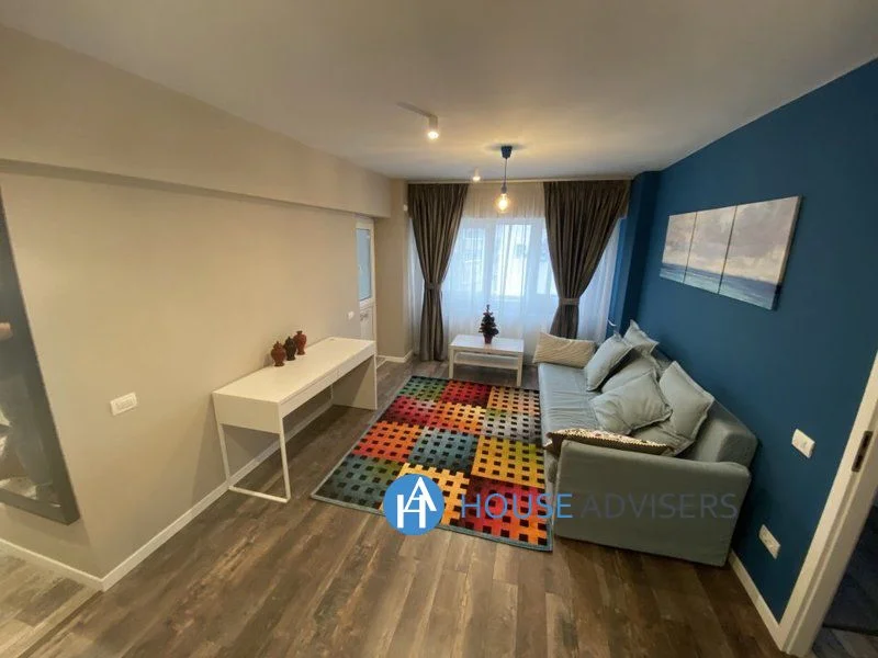 Inchiriere apartament 2 camere Universitate - imagine 1