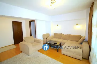 Inchiriere apartament 3 camere Universitate - imagine 3