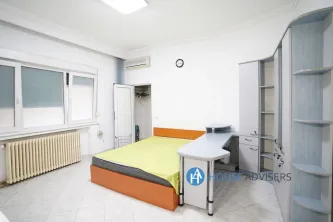 Inchiriere apartament 4 camere Romana - imagine 11