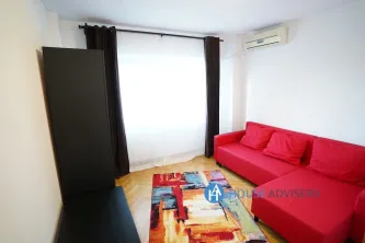 Inchiriere apartament 4 camere Romana - imagine 15