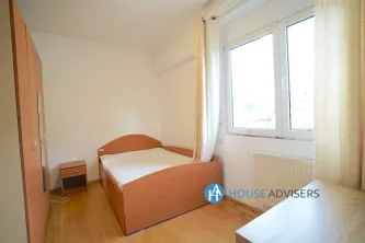 Inchiriere apartament 4 camere Romana - imagine 11