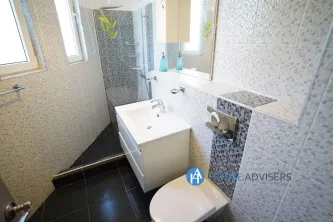 Inchiriere apartament 2 camere in vila Romana - imagine 14