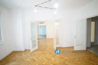 Inchiriere apartament 4 camere Universitate - imagine 4