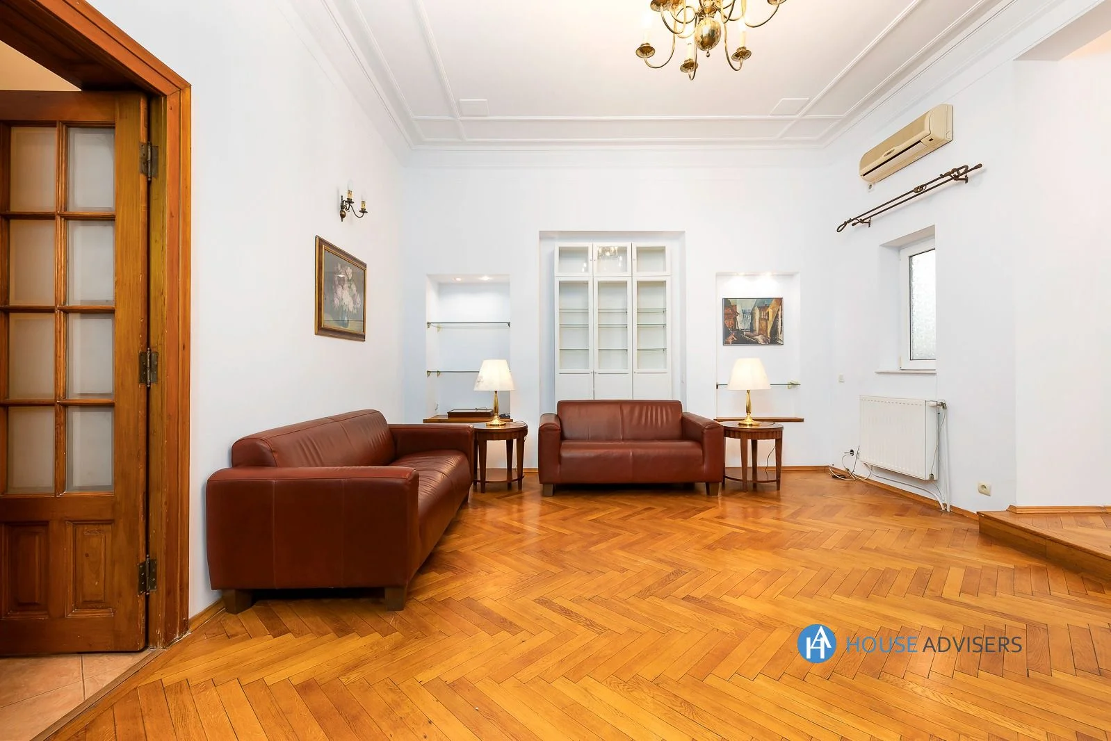 Inchiriere casa 5 camere Romana - imagine 1