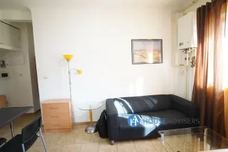 Inchiriere apartament 2 camere Romana - imagine 2