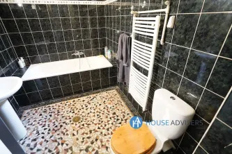 Inchiriere apartament 5 camere  in vila Romana - imagine 12