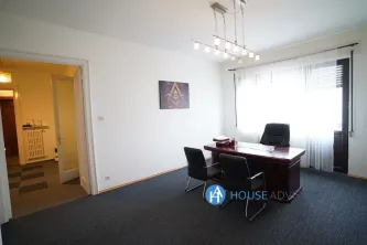 Inchiriere apartament 5 camere  in vila Romana - imagine 3